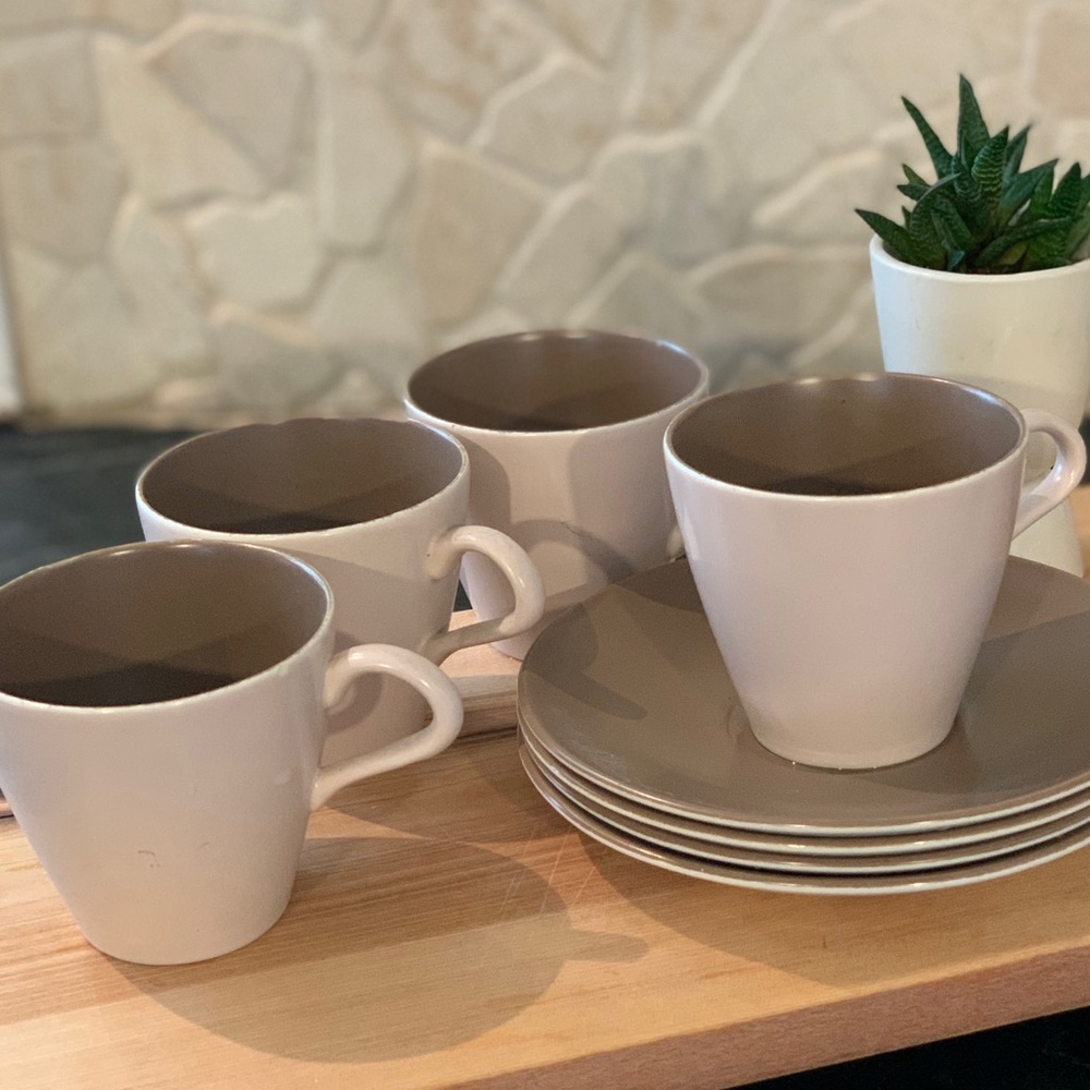 POOLE POTTERY | Set of 4 | Twintone - Sepia & Mushroom C54" Tea Cups & Saucers